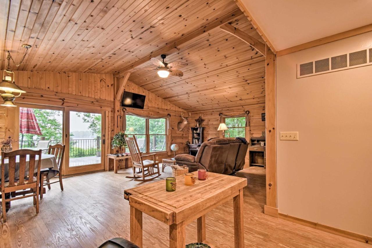Cozy Amish Country Cabin On Shipshewana Lake! Exterior foto