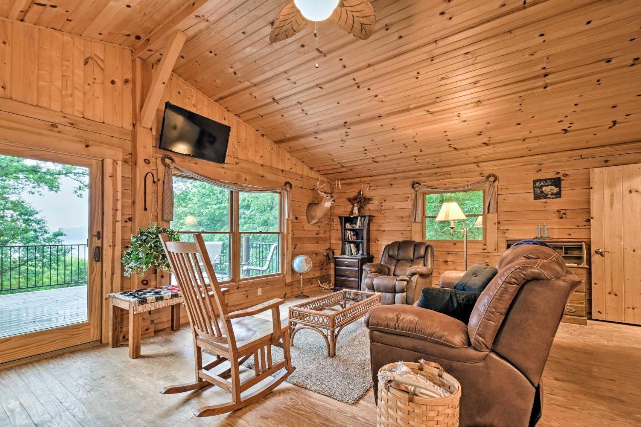 Cozy Amish Country Cabin On Shipshewana Lake! Exterior foto